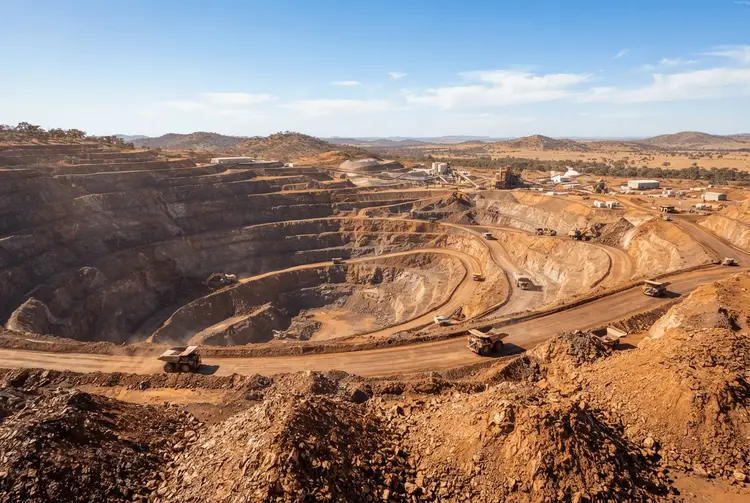 Newmont schlägt Analystenerwartungen – Goldrally und Cadia-Erholung beflügeln Ergebnis