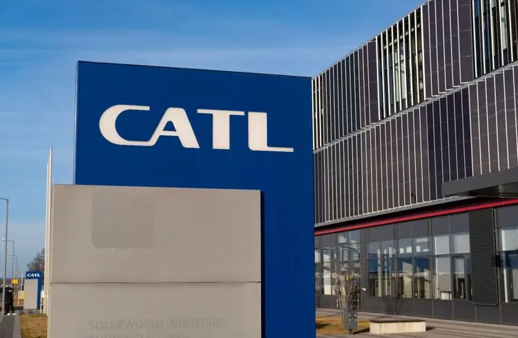 CATL kauft Lithiumerz von externen Lieferanten